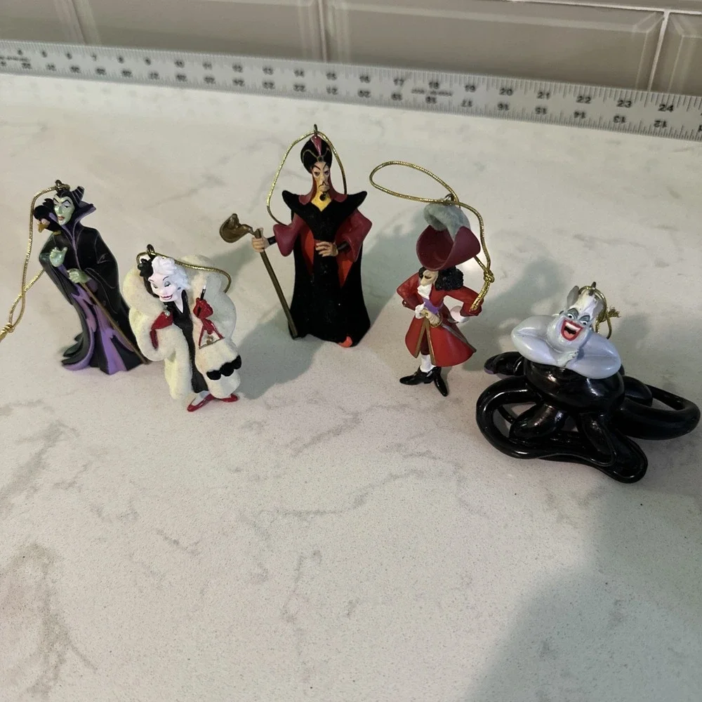 Disney Villains Ornament Set Storybook Figurines Ursula Hook Cruella Jafar 5 Pcs